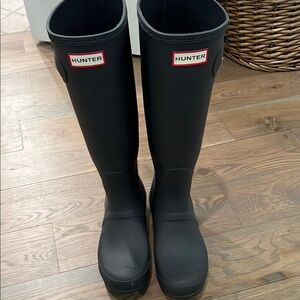 Hunter Navy Tall Rain Boots